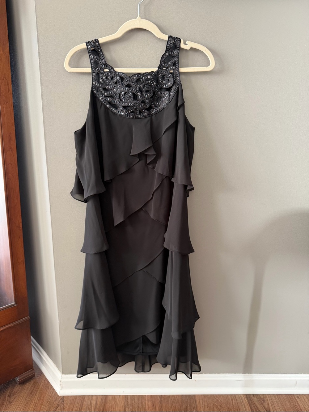 SL Fashions Black Beaded Tiered Chiffon Cocktail Dress. Size 8